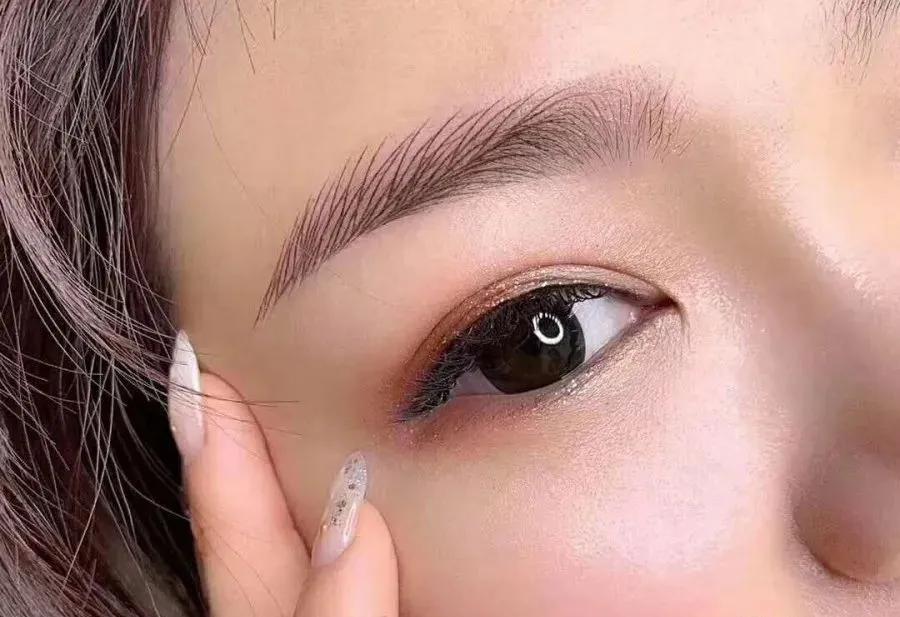 丝雾眉标准眉画法,梵娅纹绣半永久线条眉