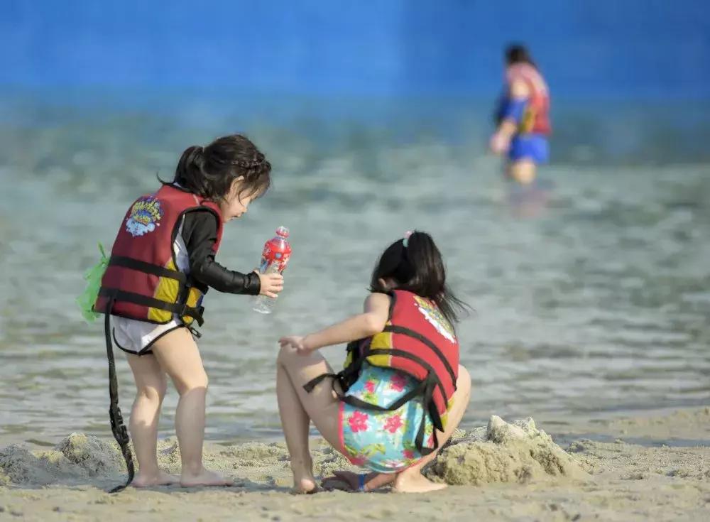 「福利」6月29日吴克群空降奥帕拉拉水公园，领衔开启夜场——星光水派对，文末开抢百名明星见面机会