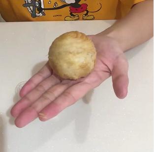 月饼大圆饼测评,四大名牌月饼大比拼