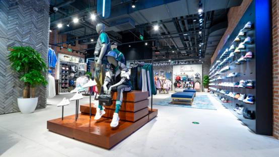 adidasOriginals阿迪达斯三叶草北京世贸天阶店隆重开幕