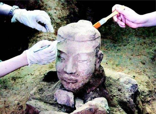 历经千年还原兵马俑本来的颜色,秦兵马俑原来的颜色是什么