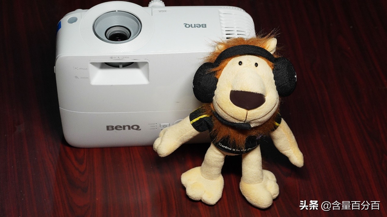 明基智能投影仪e540怎么样,明基e520无线投影仪使用教程