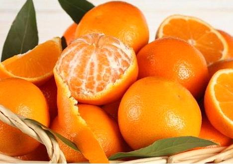 怎么样吃橘子的小技巧,又到了吃橘子的季节学会4个技巧