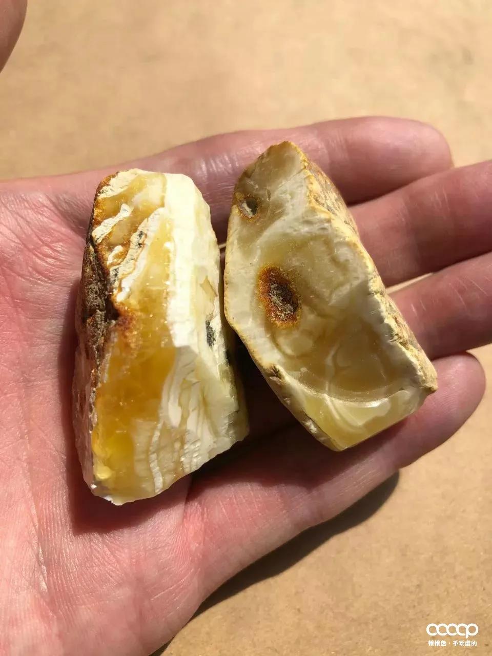 怎么选蜜蜡原石,怎么样才能买到真的蜜蜡原石