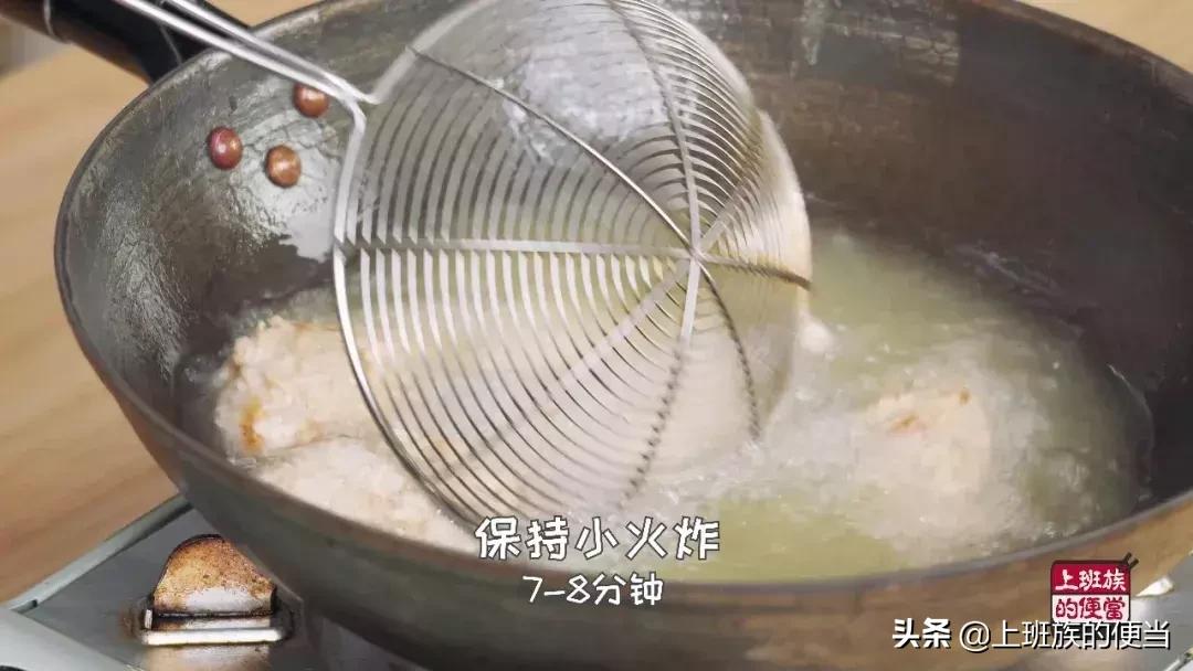 香脆炸鸡翅的做法视频教程,鸡翅这样做比炸鸡翅更好吃