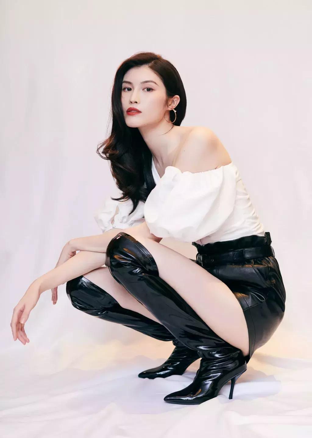 狐狸系穿搭,狐狸系女生适合的穿衣风格