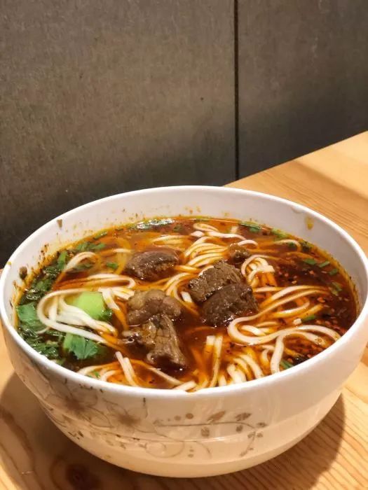 在武汉有名的牛肉面,武汉牛肉面24小时