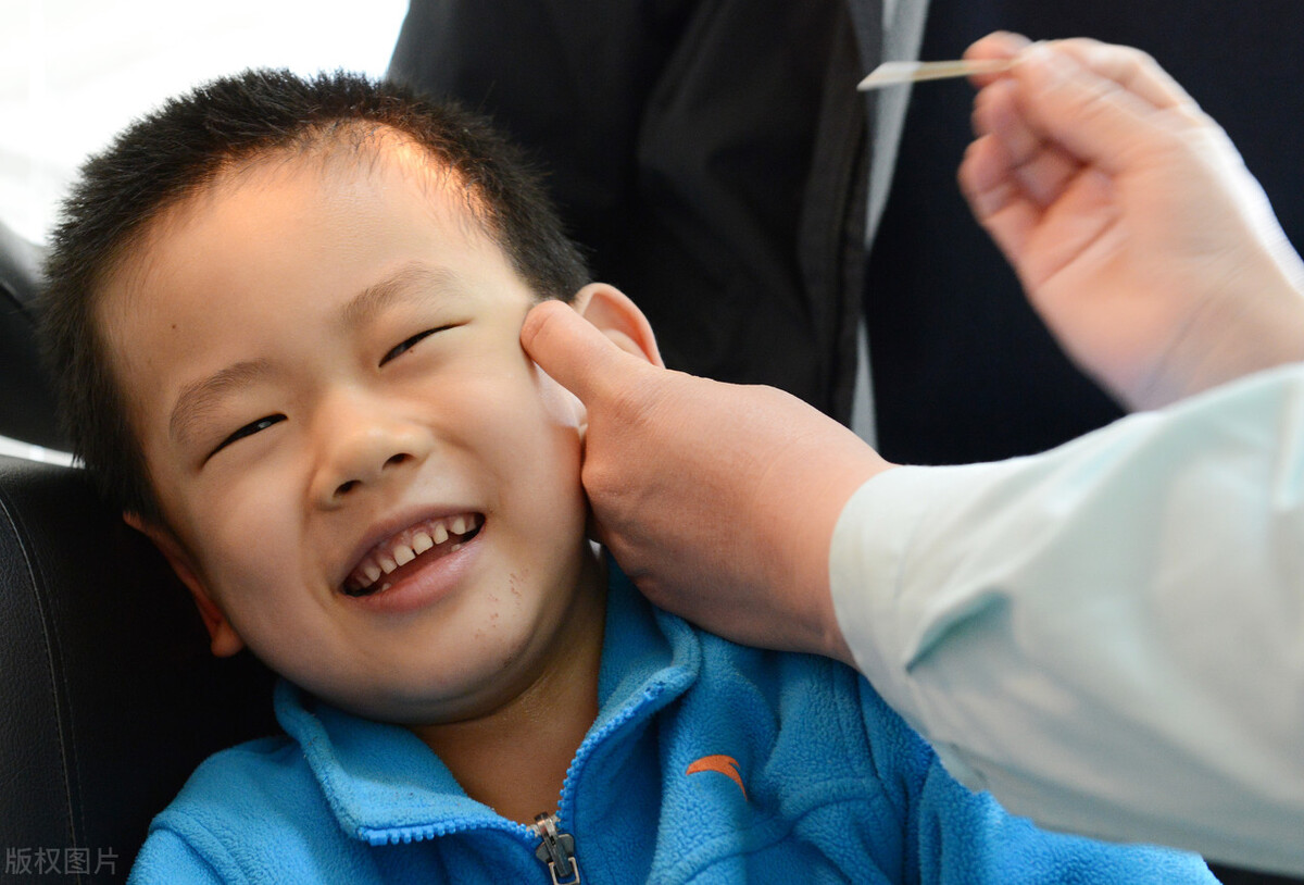 耳屎还能保护耳朵？小小的耳屎，大大的作用