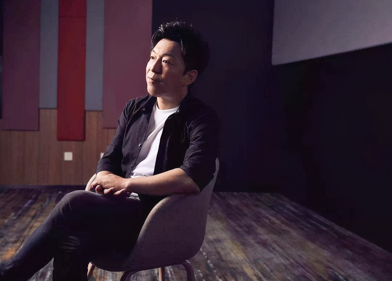 黄渤斗牛为什么被封神,黄渤被调侃相貌与才华成反比