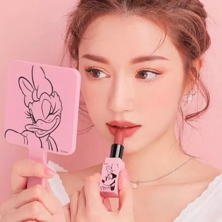 正港和迪士尼的联名品牌,迪士尼联名产品哪些不成功