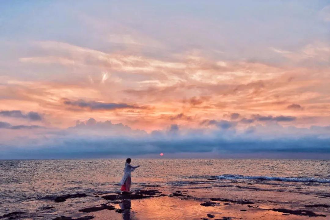 一个人不开心的原因是智慧不够,一个人不开心的根本原因深度好文