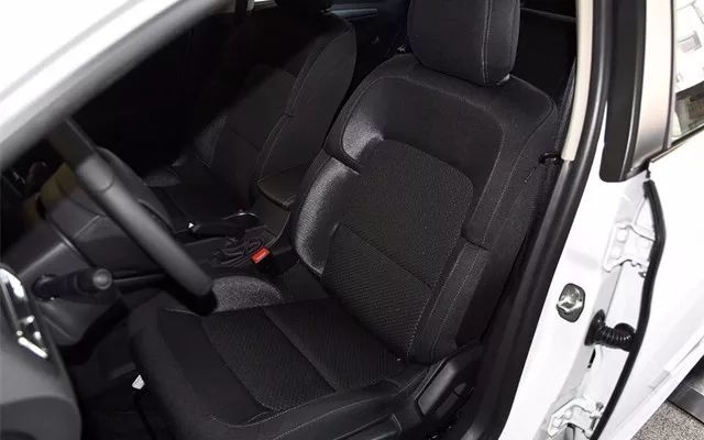 真皮座椅是全部真皮吗,荣放的真皮座椅是真皮吗