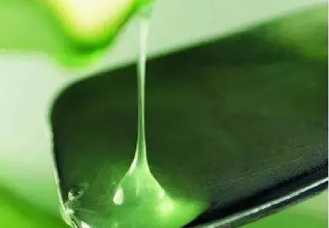 背上长痘痘有什么方法可以消除,背上长痘痘有什么简单的解决方法