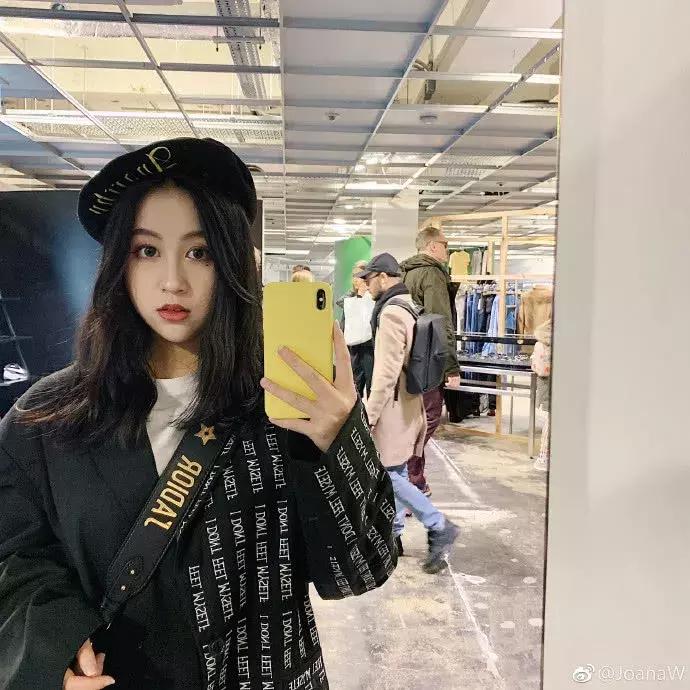 国足太太团集体助威,国足太太聚会