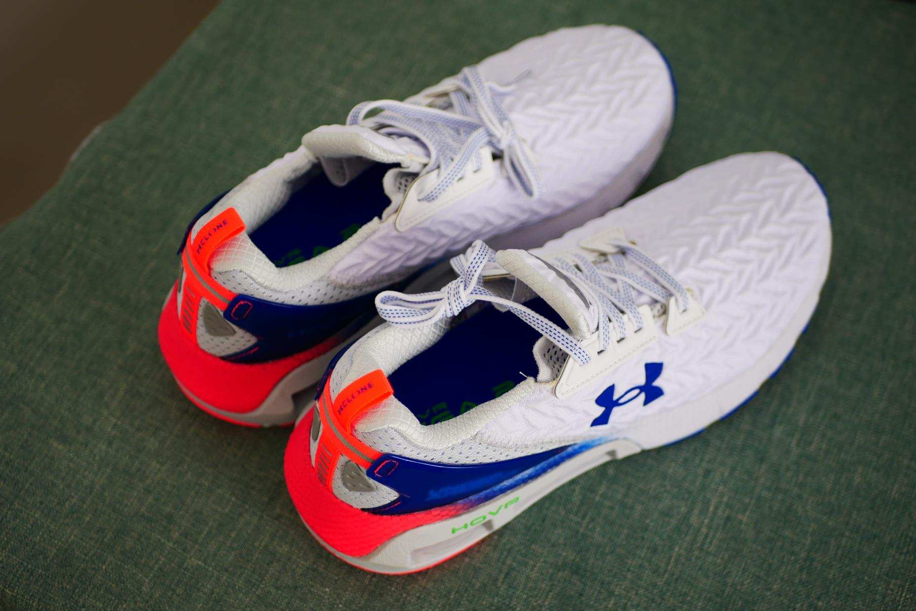 始于颜值忠于舒适鞋子,安德玛clone测评