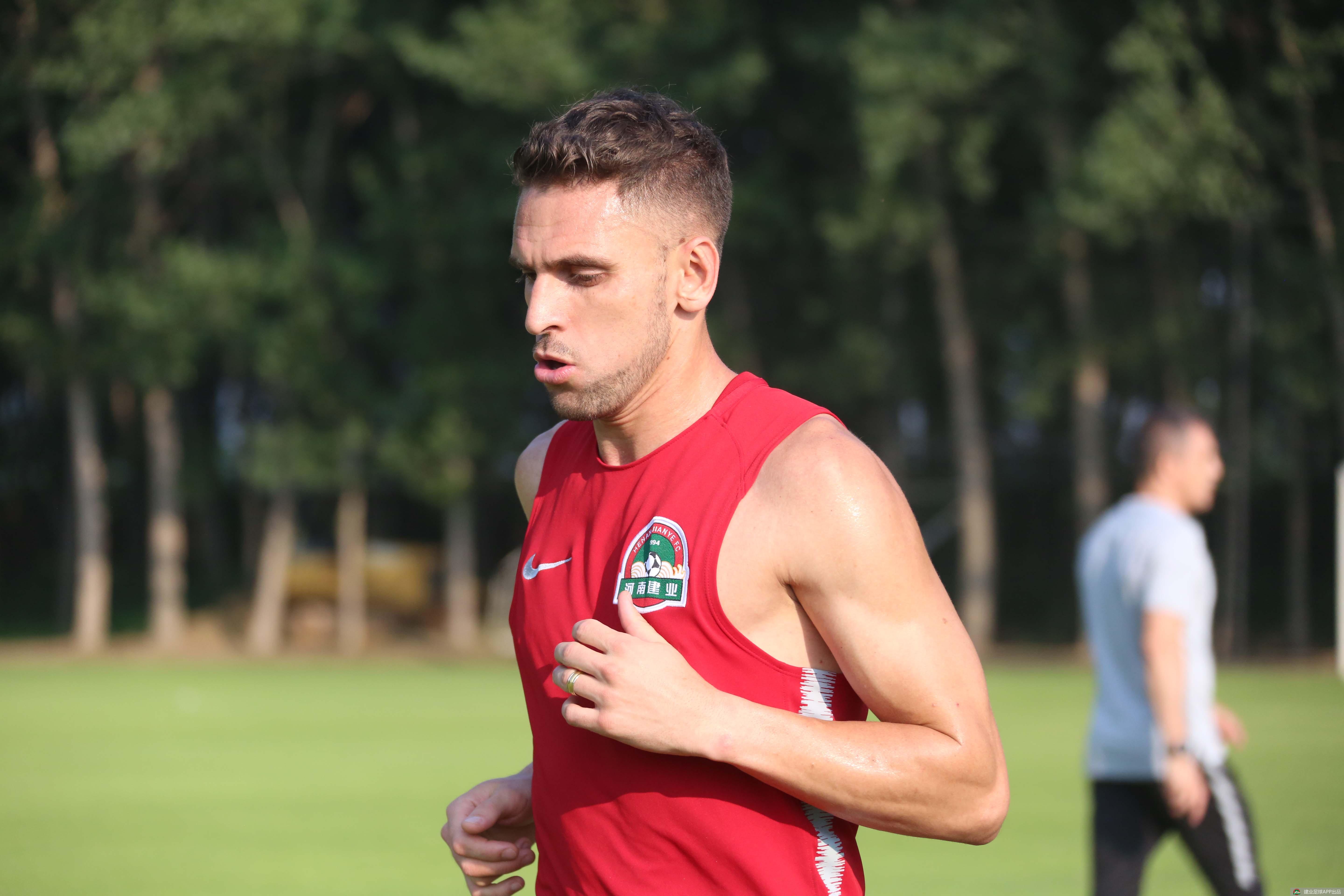 伊沃或将重返中国踢球,伊沃归化了吗