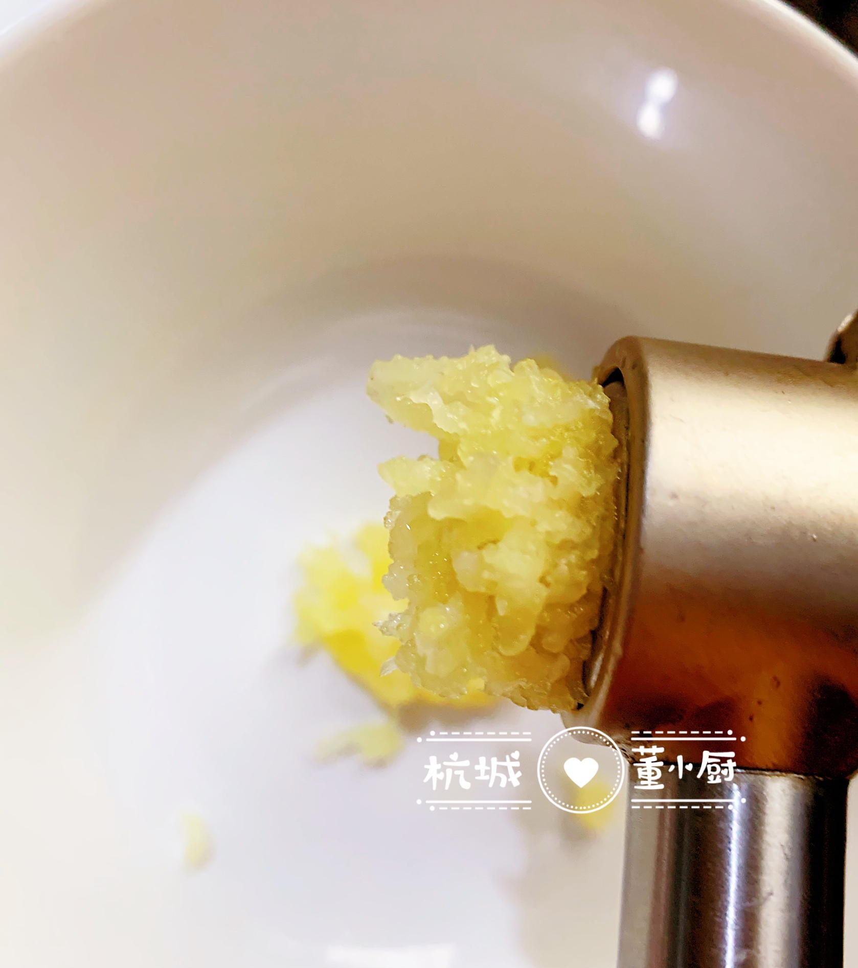 油炸臭豆腐加的粘稠的汤汁,油炸臭豆腐有怪味