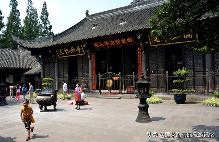 成都文殊院里面的寺庙,成都有名的佛教寺院