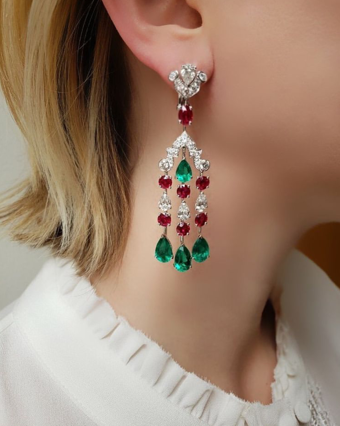 佳士得拍卖天然珍珠戒指 (2022年佳士得钻石戒指拍卖)