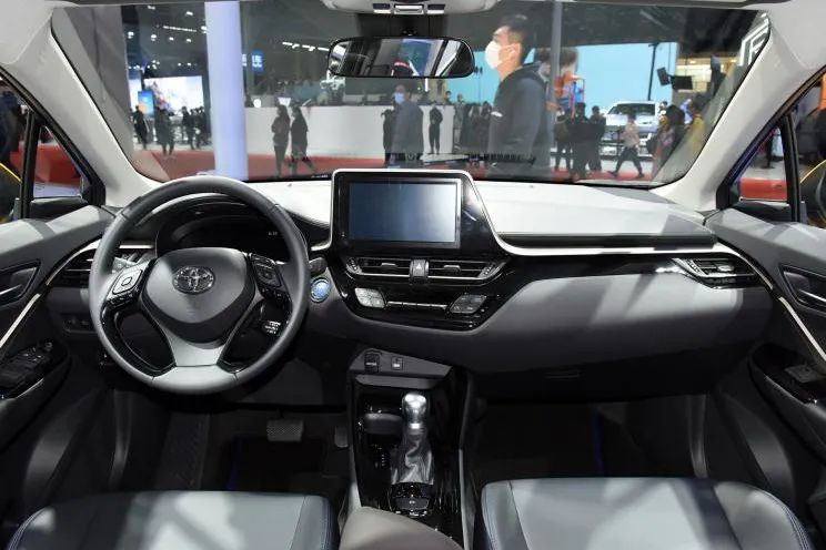 小型suv和轿车的优缺点,车主反馈油耗最低的十款小型suv