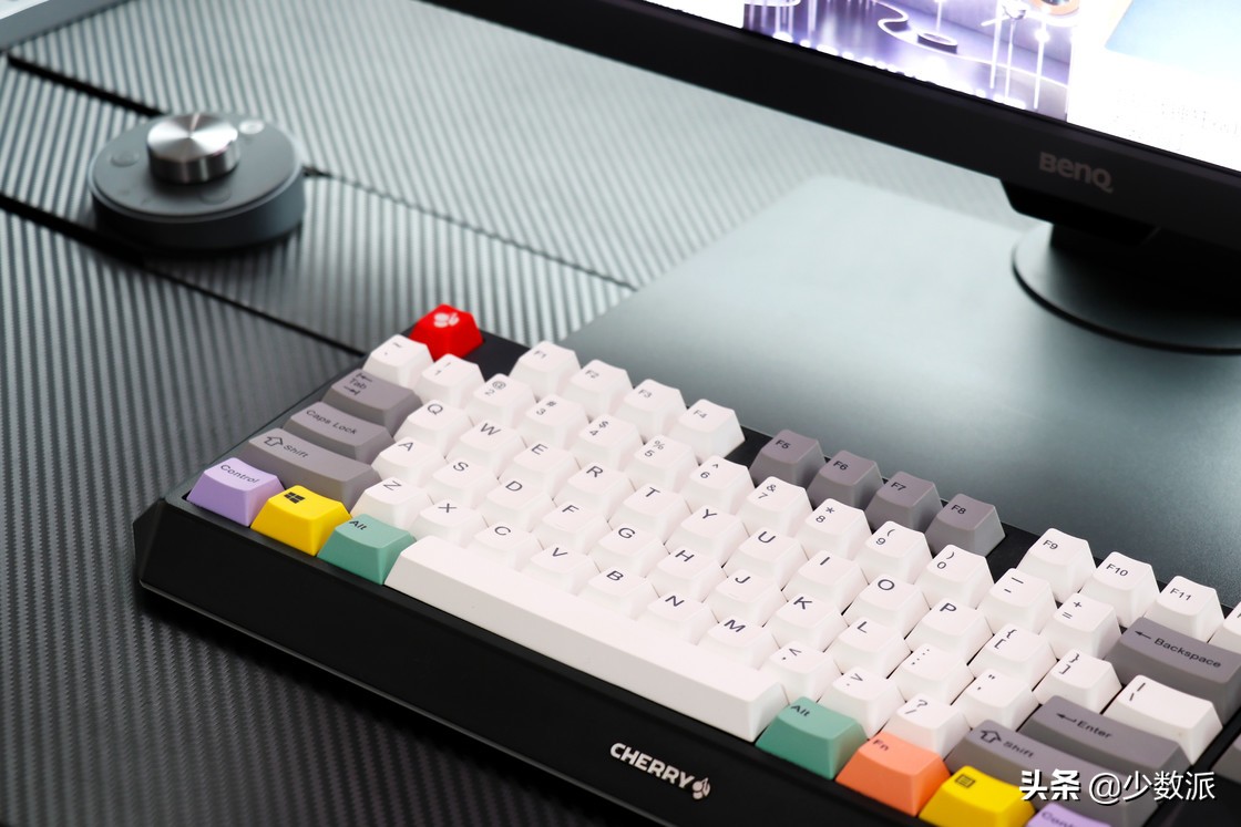 桌面改造超多收纳,改造桌面收纳整理