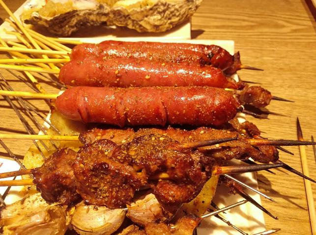 青岛正宗街边撸串,青岛既便宜又好吃的撸串