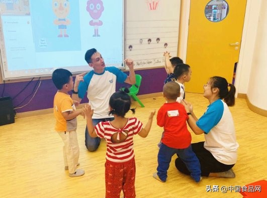 Hulafrogs金奖出炉!悦宝园为何被选为美国父母喜爱早教品牌?