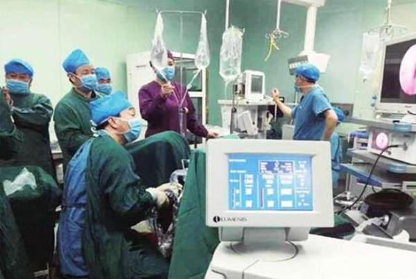 钬激光剜除患者病痛,长治市和平医院钬激光肾结石手术