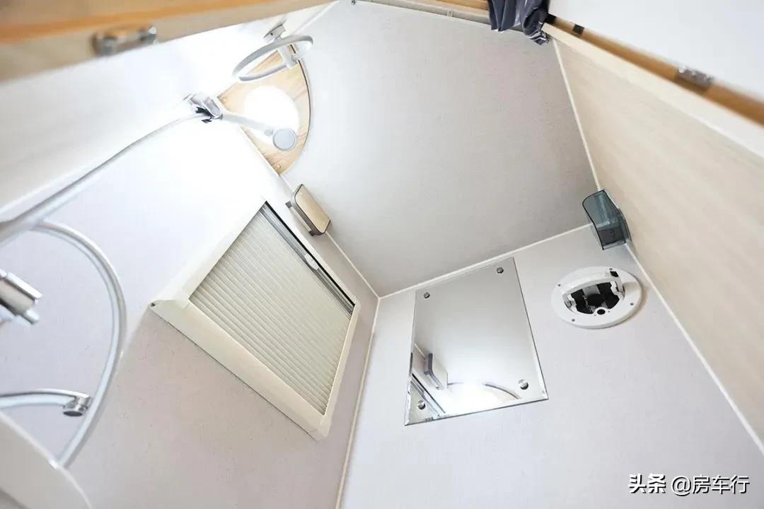 鍗撹秺x3鎴胯溅,鍗撶編浜氬崜瓒妜3鎴胯溅