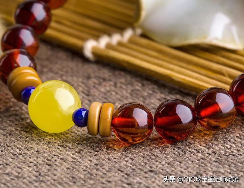 手串戴久了真的会给人带来好运吗,玉石手串戴久了会不会有划痕