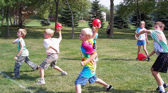 一到两岁五大领域的亲子游戏,适合户外玩的儿童游戏