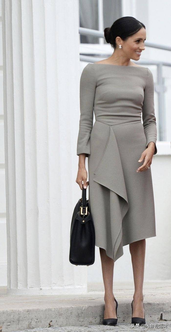 梅根离开王室后的穿搭,梅根重回白金汉宫