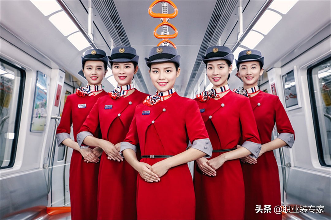 厦门地铁制服标志,地铁制服图片