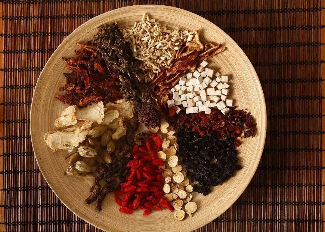 望门就泄，小蝌蚪少是什么原因，该如何缓解？