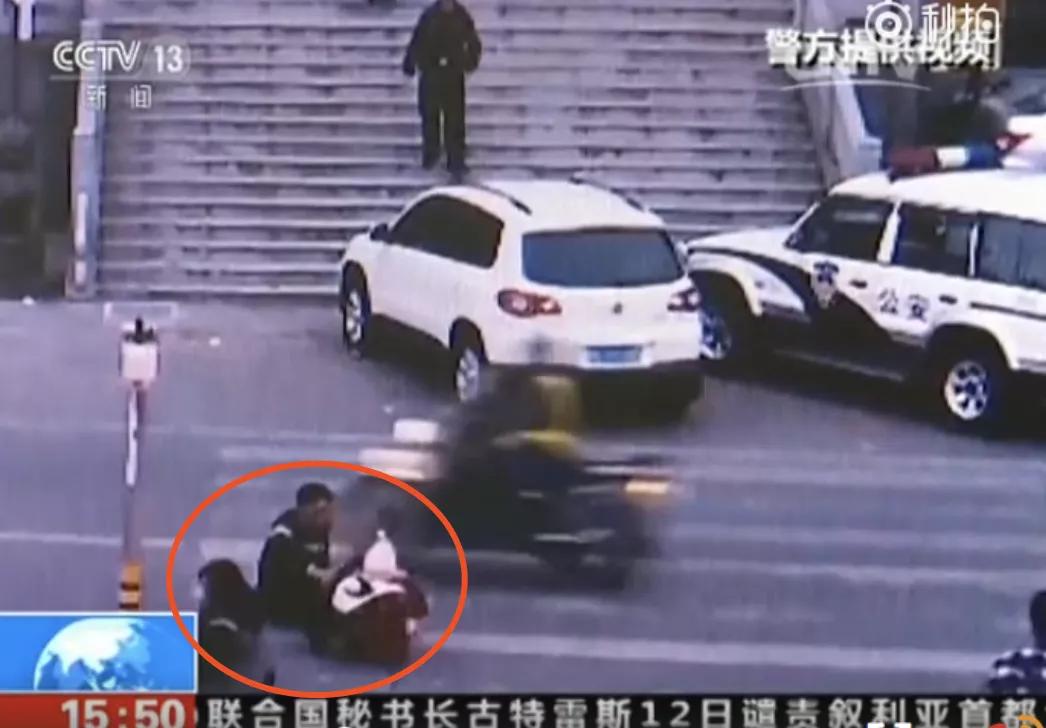 妈，我是你的孩子，不是你的摇钱树