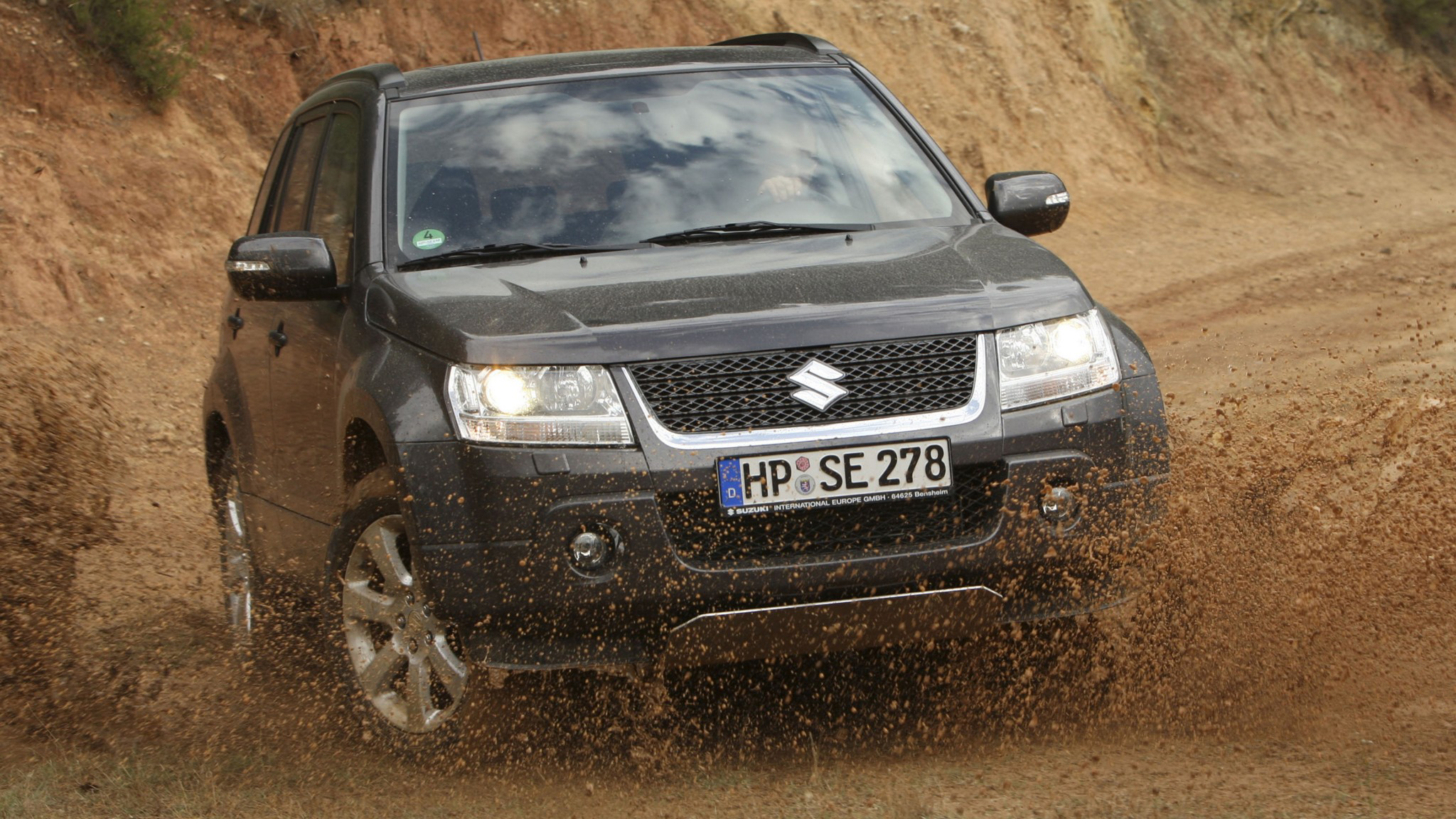 10万硬派小型四驱suv,硬派越野suv10万