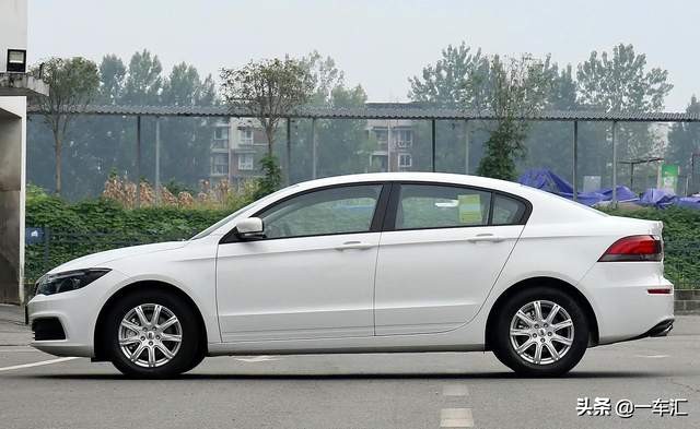 观致3自动挡领先版,观致32018领先款