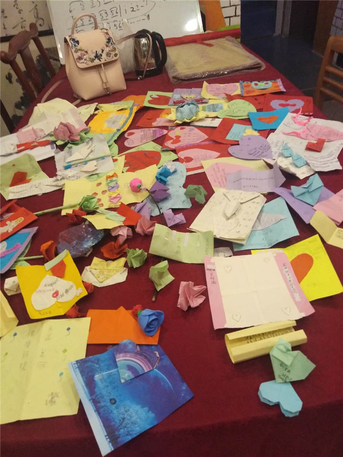 六一儿童节献爱心慰问活动,关爱困境儿童六一慰问暖童心