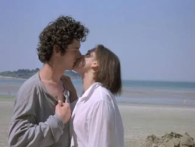 夏天最值得看的电影,十部必看经典电影夏天