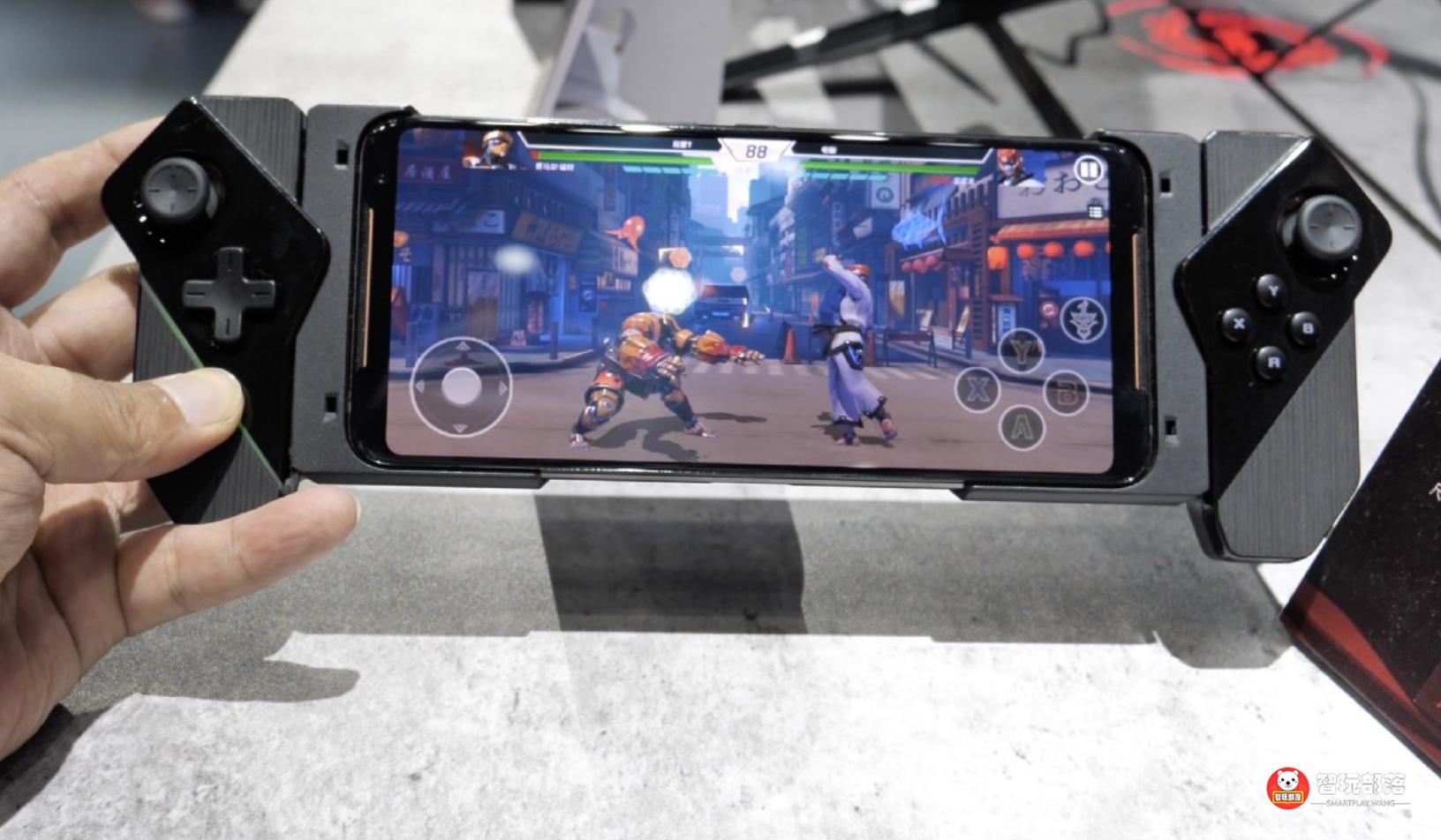 华硕ROG游戏手机2体验评测：骁龙855+鸡血强芯，腾讯定制售价真香