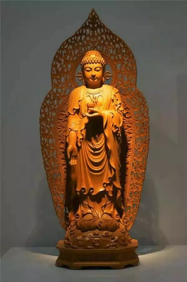 木雕与根雕有什么区别,根雕馆木雕