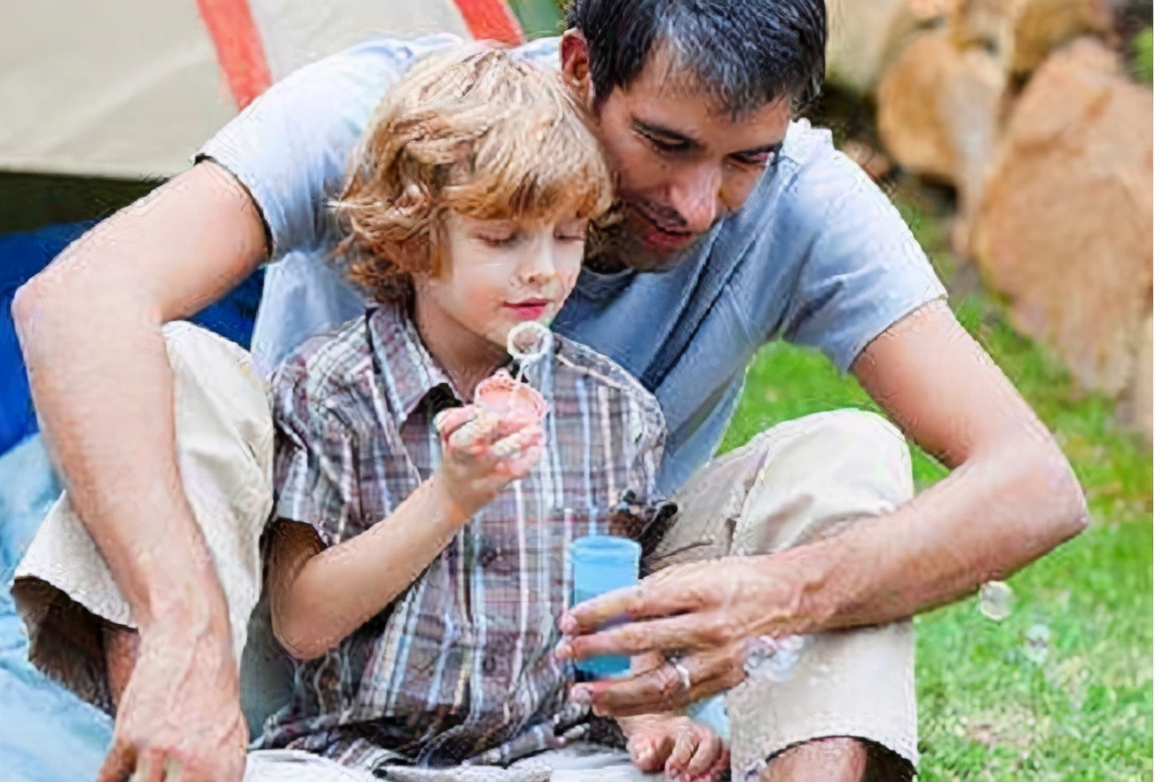 陪孩子玩游戏有什么好方法,怎么才能让孩子疯玩