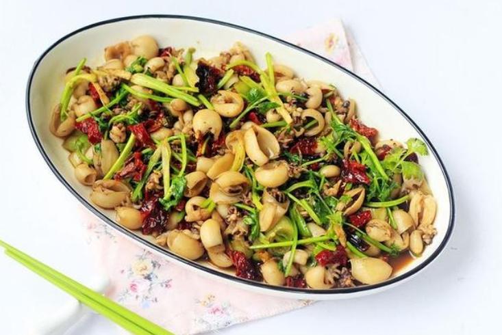 酱炒下饭茄子,家常小炒下饭菜茄子