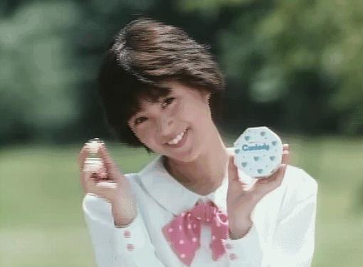 酒井法子在日本现状,酒井法子近期大头照