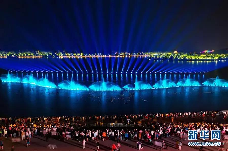 唐山南湖金凤凰,唐山南湖浴火凤凰