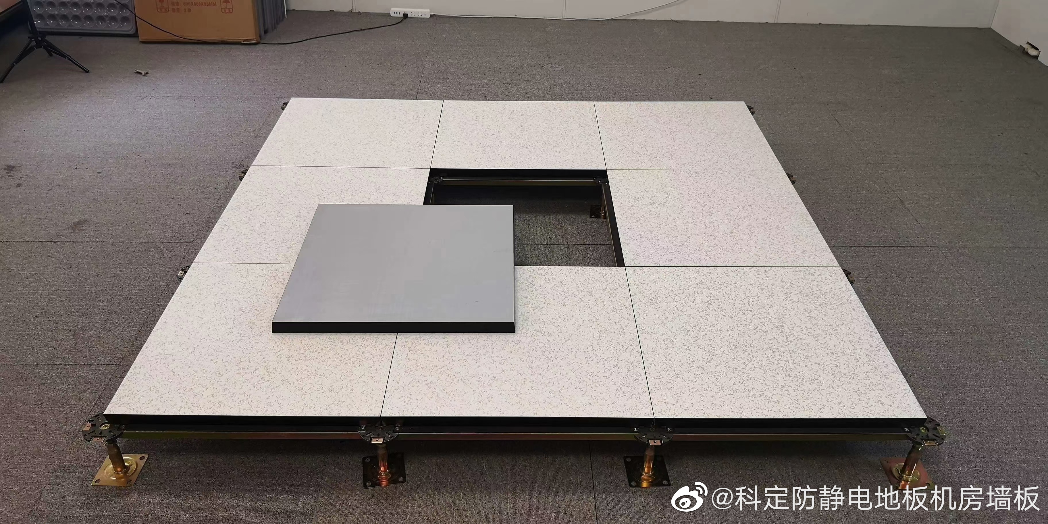 防静电地板多少钱一平,防静电地板