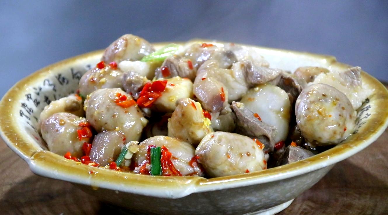 这才是正宗广西芋头的做法,芋头最简单好吃的视频