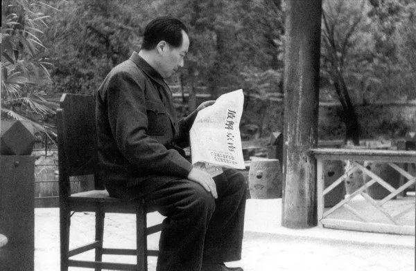 杜平被任为大使，先请彭总出面推辞，而后自己说服毛*东泽**收回成命