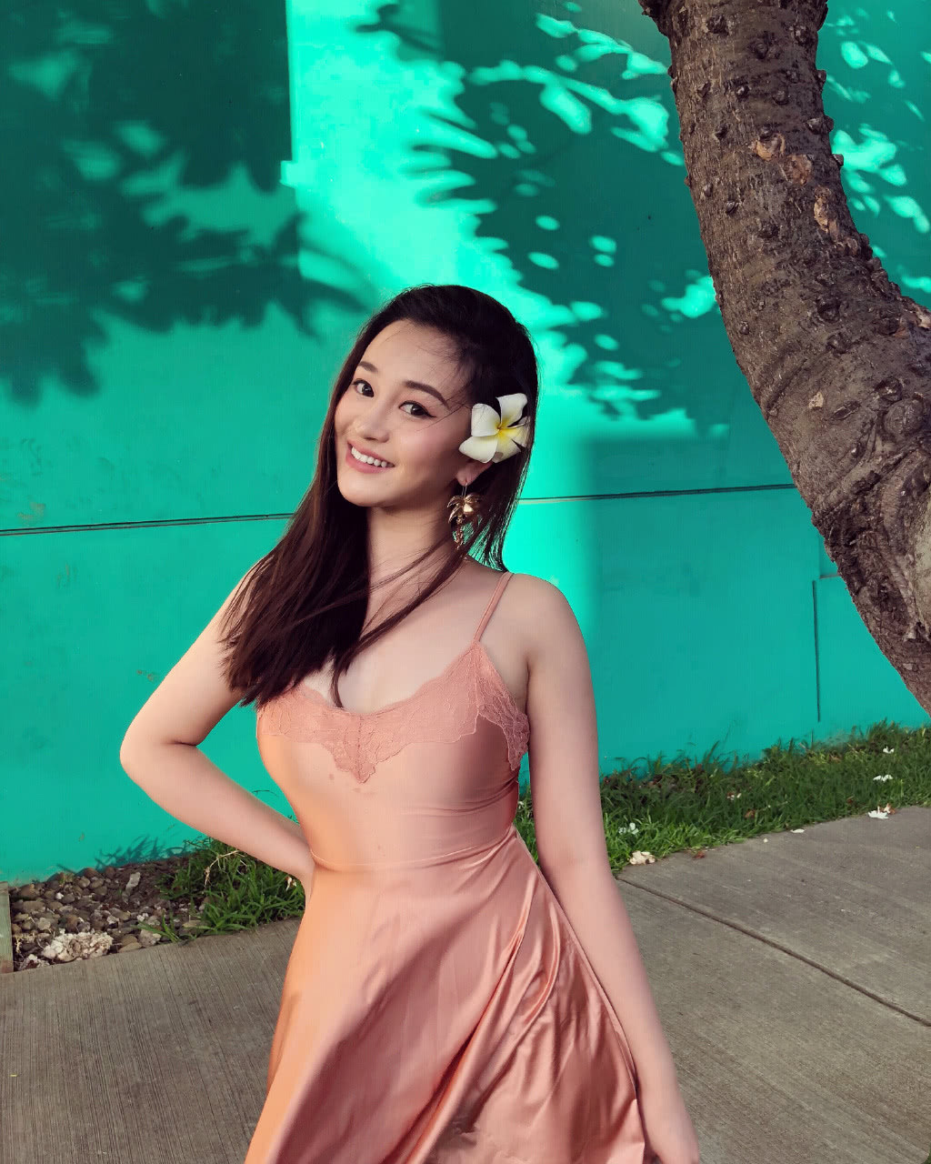 陈昱霖奢侈品,陈昱霖花了波叔多少钱