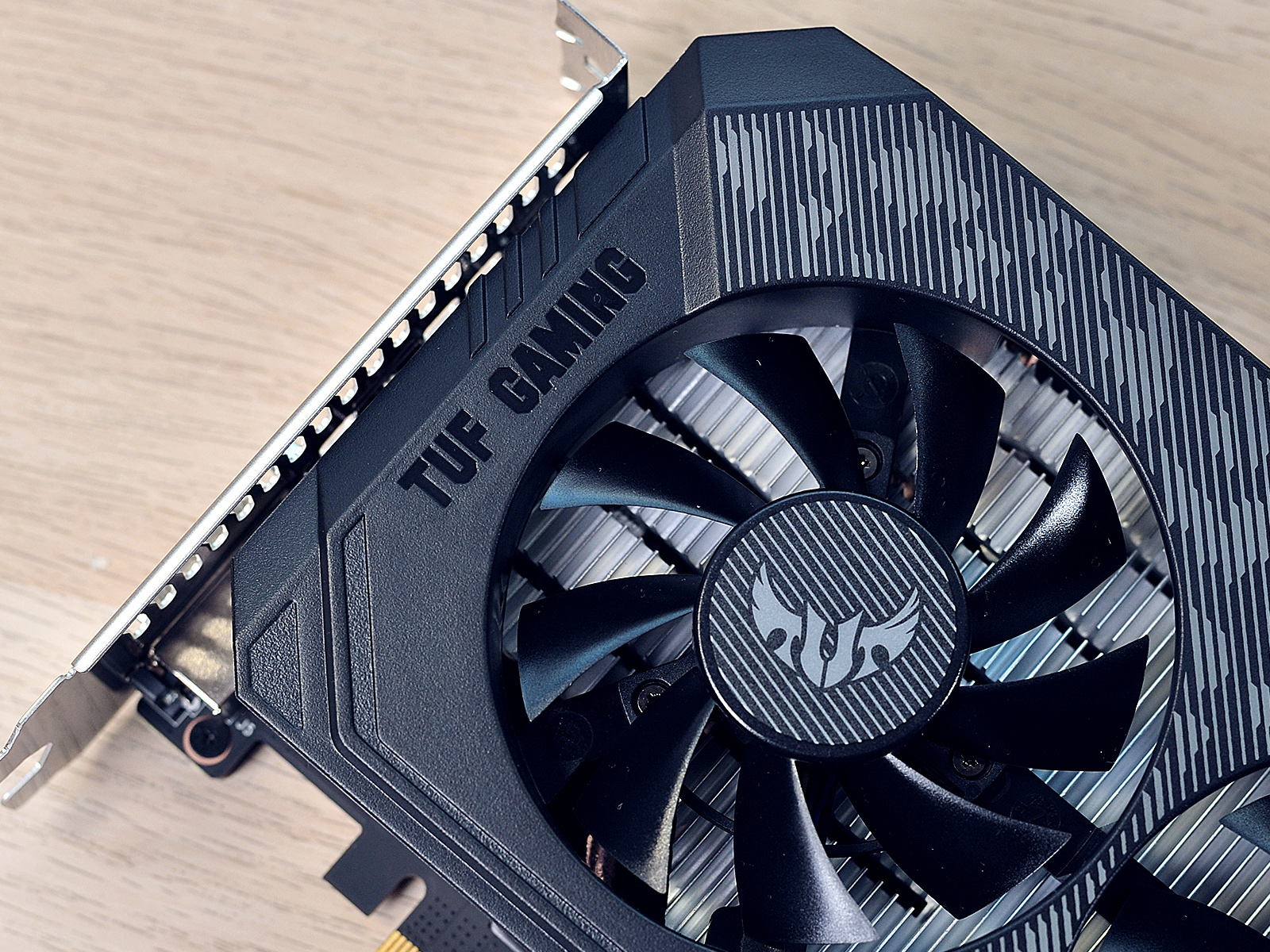 itx主机配置推荐不加显卡,itx主机配置推荐全新显卡